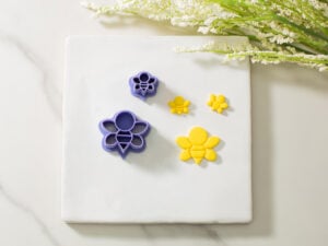 bumblebee clay cutter