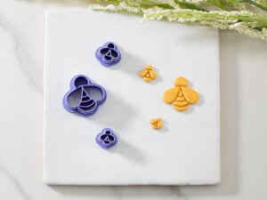 bee clay cutter