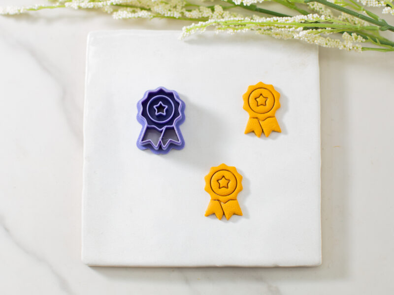 award ribbon clay cutter